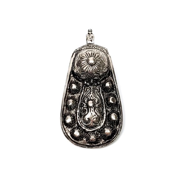 Vintage Accessocraft Silver Tone Pendant #6391 - Picture 1 of 6